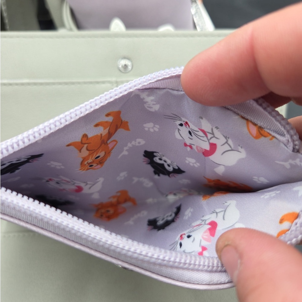 Loungefly Disney Aristocats mini backpack with matching wallet - Picture 7 of 8